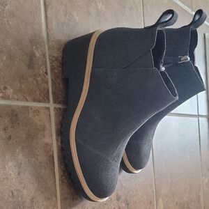 Toms Light Grey Suede Wedge Ankle Booties with Tan Trim